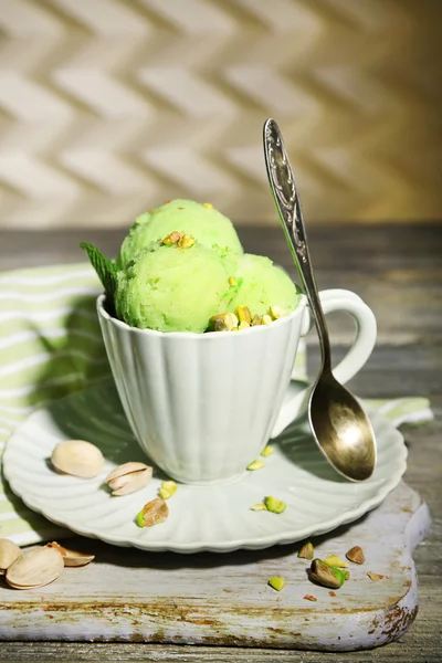 Tasty pistachio ice cream — Stock Photo, Image