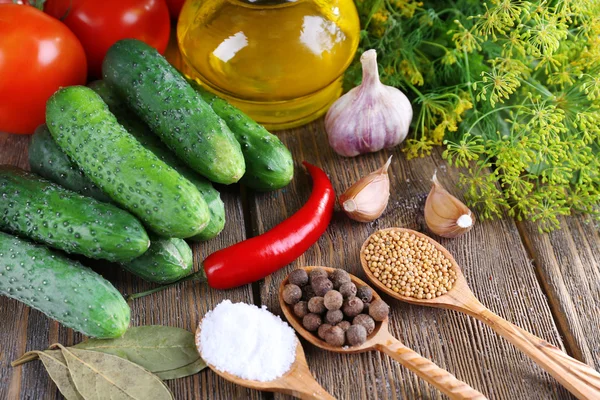 Verduras frescas con hierbas — Foto de Stock