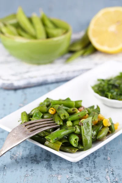 Salat mit grünen Bohnen — Stockfoto