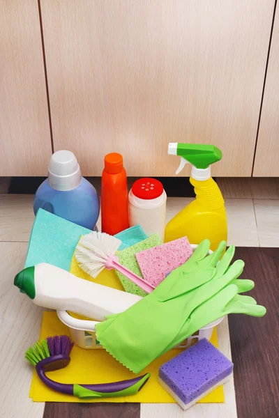 Raccolta di prodotti per la pulizia — Foto Stock