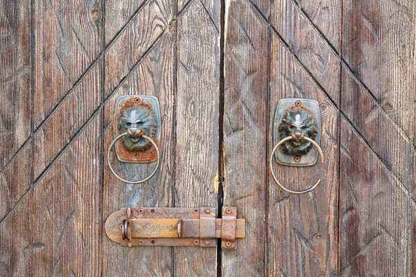 Dřevěné retro dveře — Stock fotografie
