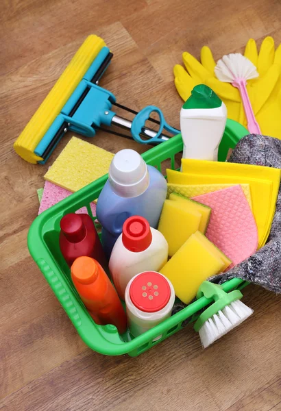 Temizlik ürünleri ve araçları