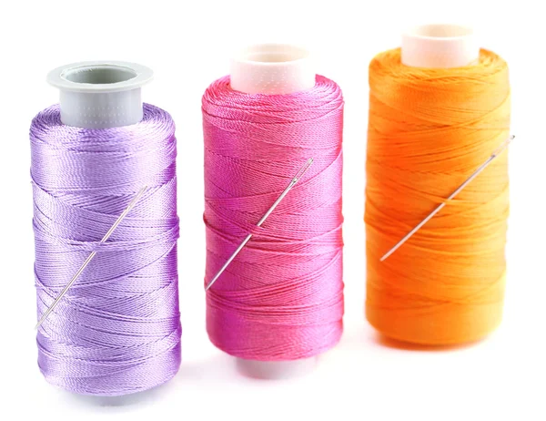 Needles and spools of thread — Stock Photo, Image