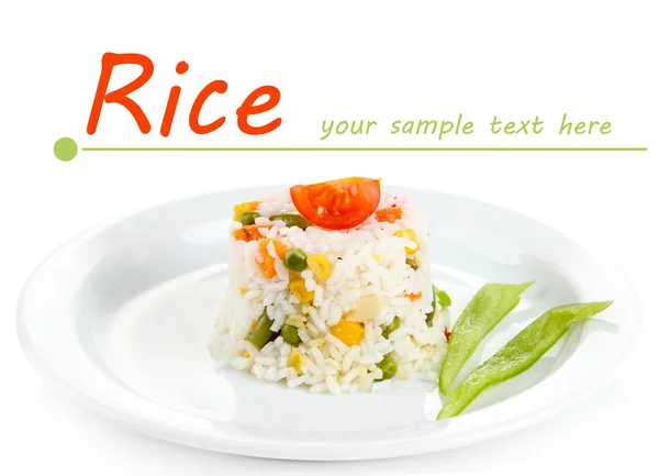 Sebzeler, üzerinde beyaz izole lezzetli risotto — Stok fotoğraf