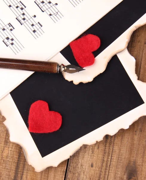 Red paper hearts — Stock Photo, Image