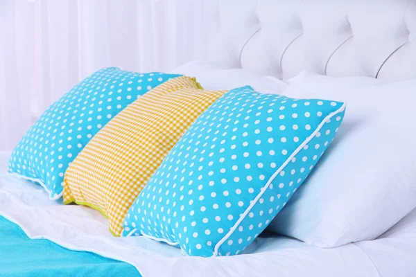 Comfortable soft bed with pillows — Stock Photo, Image