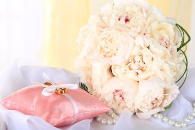 Bir buket güzel gül.