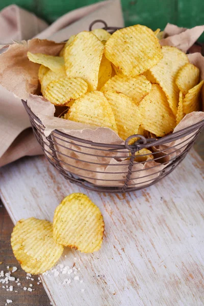 Tasty potato chips — Stock Photo, Image