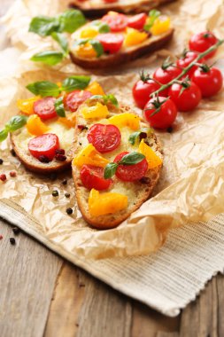 domatesli bruschetta