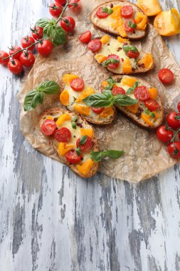 domatesli bruschetta