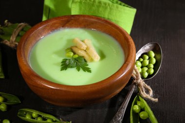 lezzetli bezelye çorbası