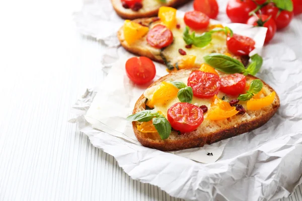 Bruschetta met tomaten — Stockfoto