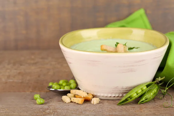 Tasty peas soup — Stock Photo, Image