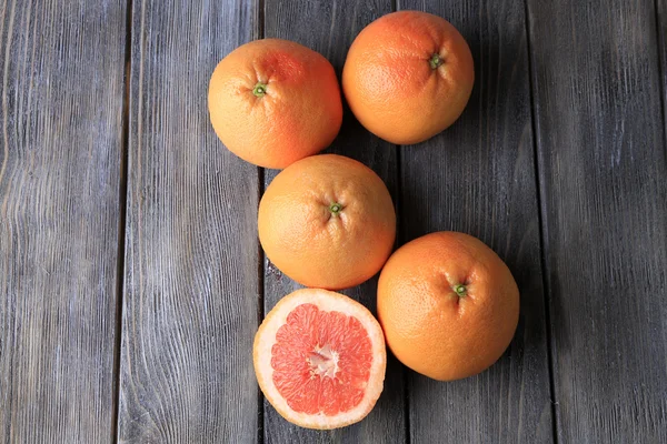 Chutné zralých grapefruitů — Stock fotografie