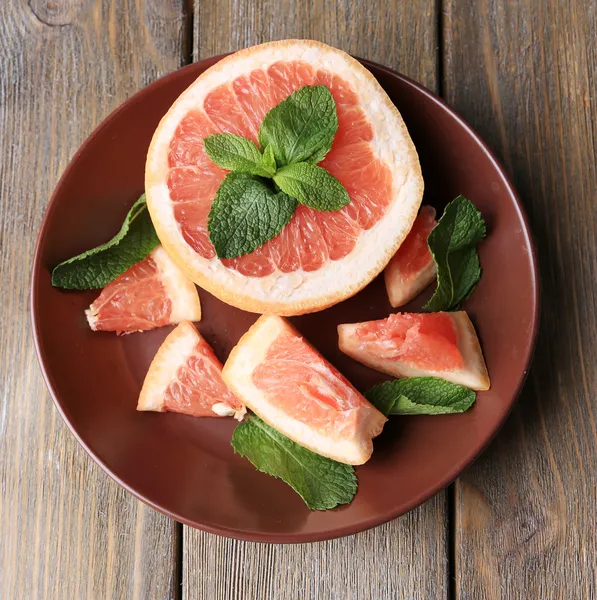 Grapefruit tocat coapte — Fotografie, imagine de stoc