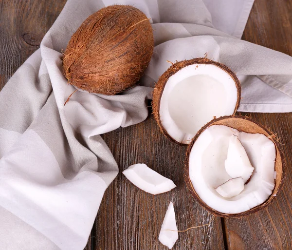 Nefunkční kokos s ubrouskem — Stock fotografie