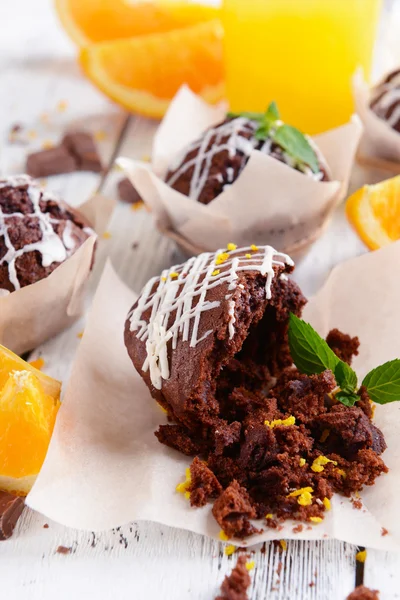 Leckere Cupcakes mit Orange — Stockfoto