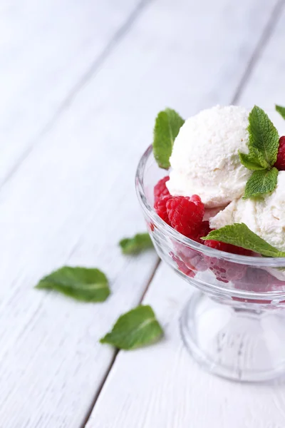 Creamy ice cream — Stock Photo, Image