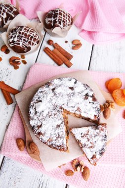 Lezzetli pasta panforte tablo yakın çekim üzerinde