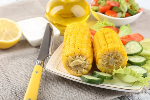 Grilled corn cobs — Stock Photo, Image