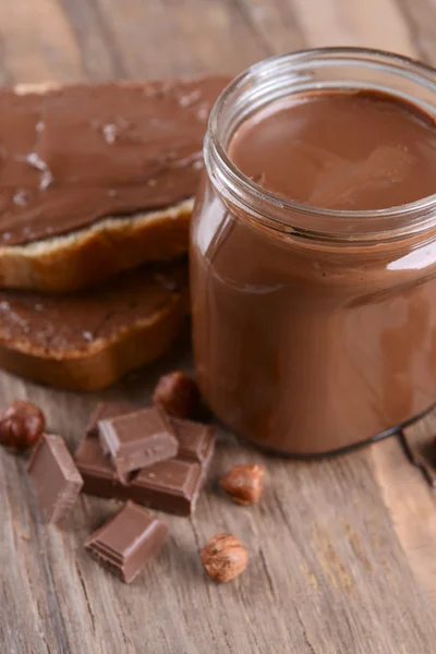 Sweet chocolate cream — Stock Photo, Image