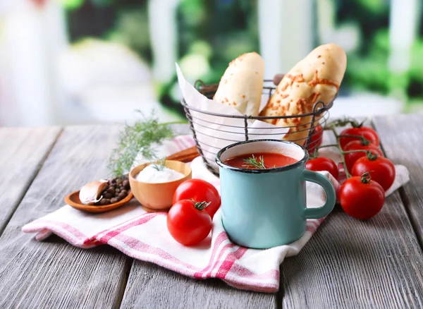 Hausgemachter Tomatensaft — Stockfoto