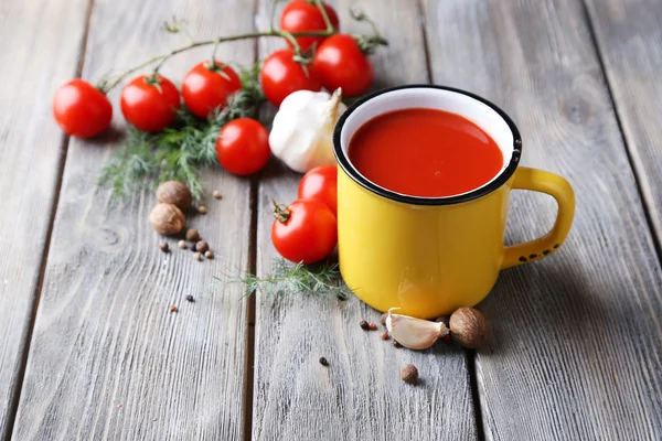 Domácí rajčatová šťáva — Stock fotografie