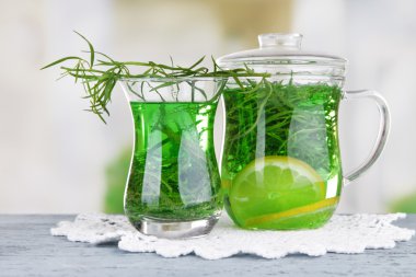 video hře na gaučiソファの上のビデオのゲーマー