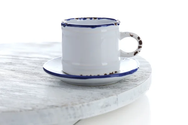 Piccola tazza bianca isolata su bianco — Foto Stock
