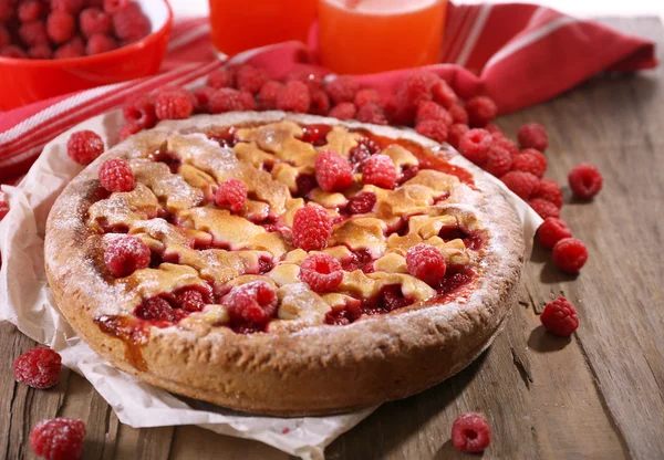 Tasty cake with berries on table close-up — Stock Photo, Image