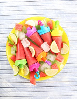 karpuz dondurma ahşap tablo