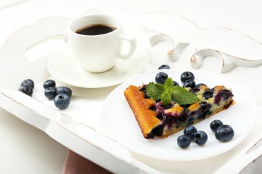 nefis bir kahvaltı lezzetli pasta ve kahve