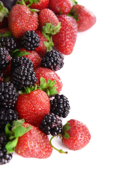 Blackberries and strawberries isolated on white — Stock Photo, Image