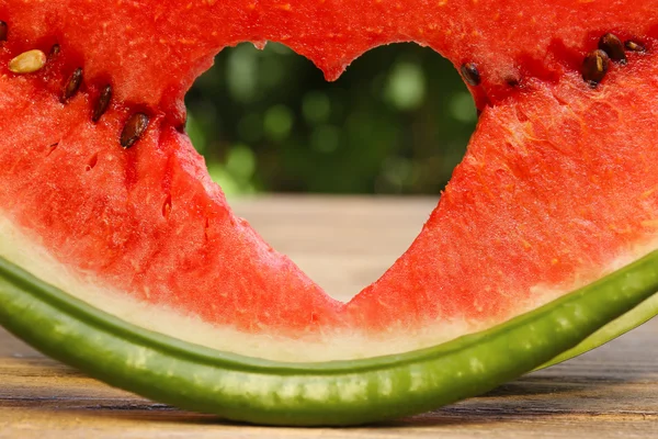 Fresh slice of watermelon on table outdoors, close up — Stock Photo, Image