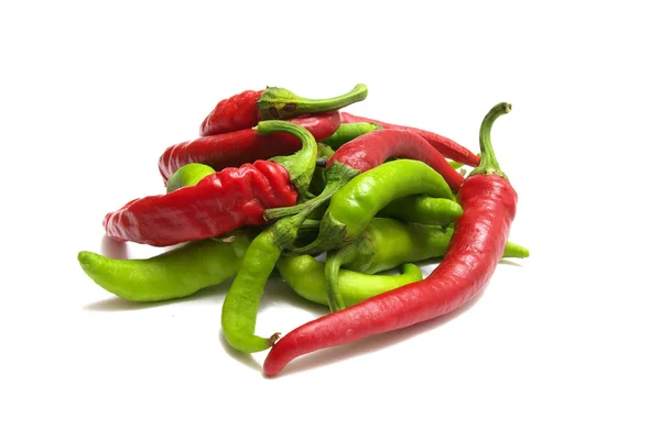 Pimiento rojo sobre fondo blanco — Foto de Stock