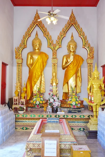 Patung Budha yang indah dari kuil di Thailand . — Stok Foto