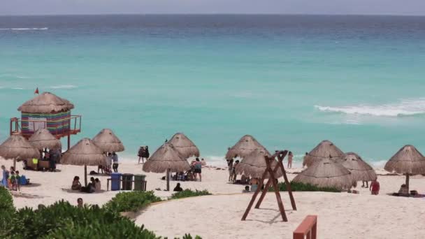 Прекрасный Песчаный Пляж Канкуне — стоковое видео
