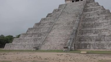 Chichen Itza Tapınağı Yucatan, Meksika.