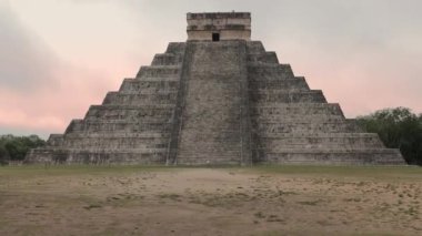 Chichen Itza Tapınağı Yucatan, Meksika.