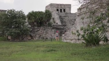 Meksika, Yucatan 'da Tulum Maya harabeleri.