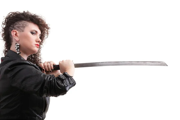 Piercing donna riccia ragazza e spada — Foto Stock