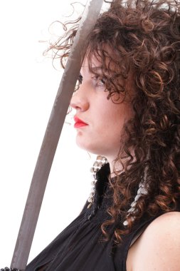 portre kıvırcık kadın kıvırcık kız ve kılıç
