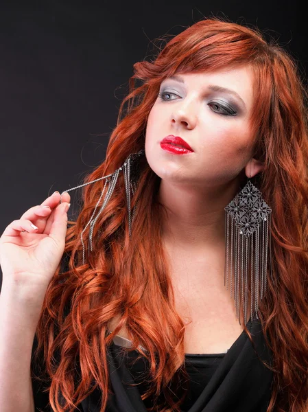 Lovely redhead - Young beautiful red haired woman — Stock Photo, Image