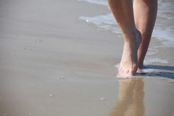 Nice legs in water — Stock Photo, Image