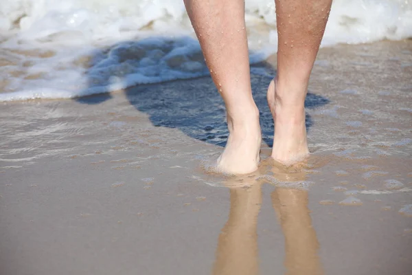 Nice legs in water — Stock Photo, Image