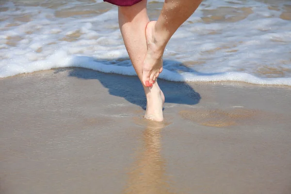 Belle gambe in acqua — Foto Stock