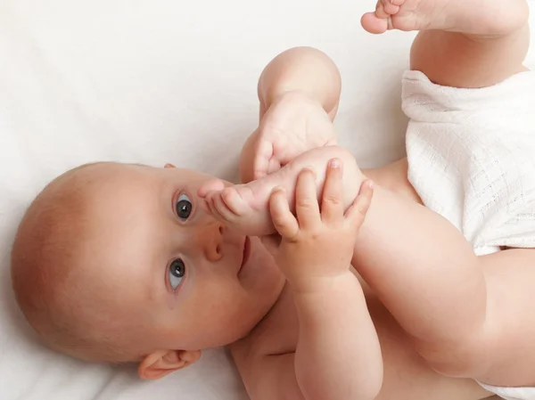 Babyjongen van 6 maanden — Stockfoto