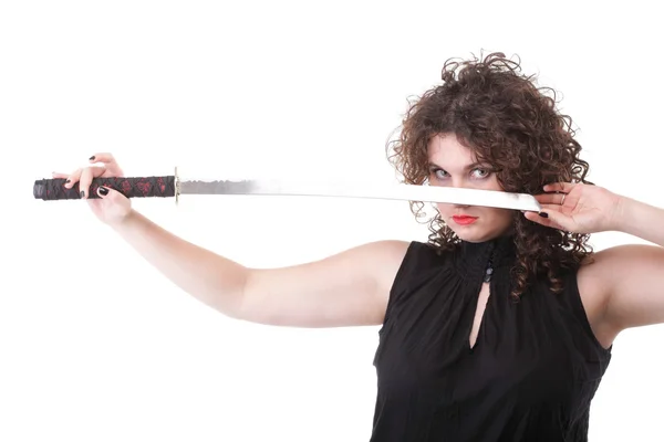 Portrét kudrnaté ženy kudrnatá dívka a meč — Stock fotografie