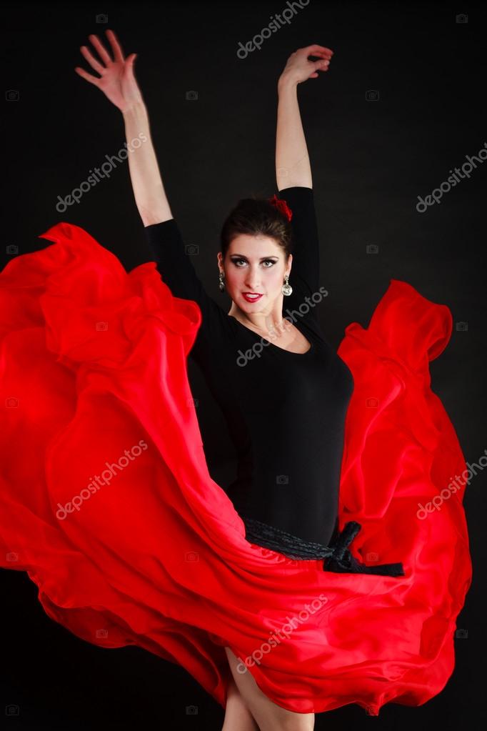 Dance. Spanish girl in red skirt dancing flamenco — Stock Photo ...