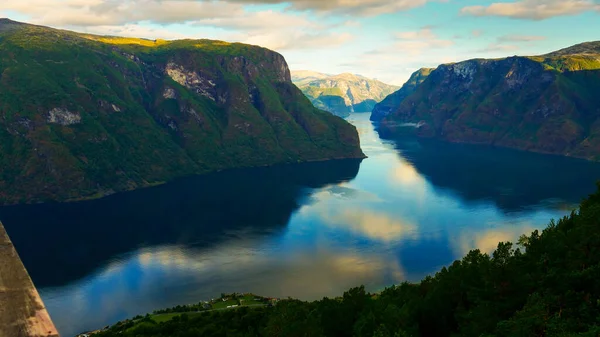 Aurlandsfjord Fjord Landschap Noorwegen Scandinavië Nationale Toeristische Route Aurlandsfjellet — Stockfoto